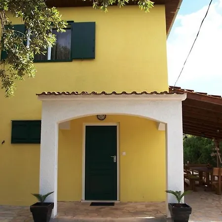 Sonia Villa Vinišće